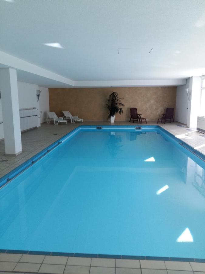 Schwarzwald Geht Immer Fewo 60 Qm Mit Grossem Suedbalkon, Wlan Und Magenta Tv Schoenwald im Schwarzwald Exterior photo