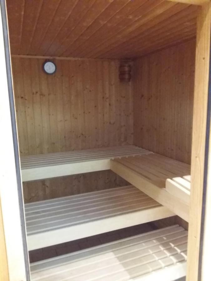 Schwarzwald Geht Immer Fewo 60 Qm Mit Grossem Suedbalkon, Wlan Und Magenta Tv Schoenwald im Schwarzwald Exterior photo